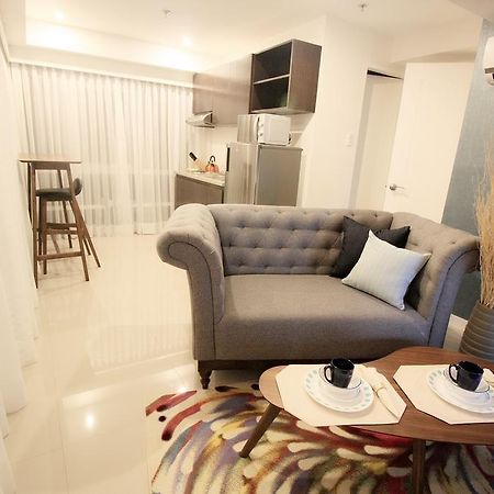 Maxstays - Max Style @ Fort Victoria Makati City Buitenkant foto