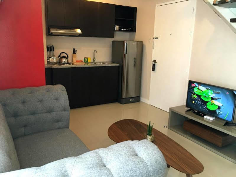 Maxstays - Max Style @ Fort Victoria Makati City Buitenkant foto